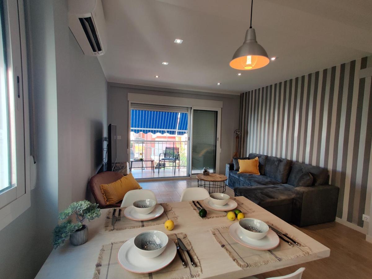 Apartment !sonrie, Estas En Gandia ! A Solo 100m De La Playa 6 Personas! Playa de Gandia